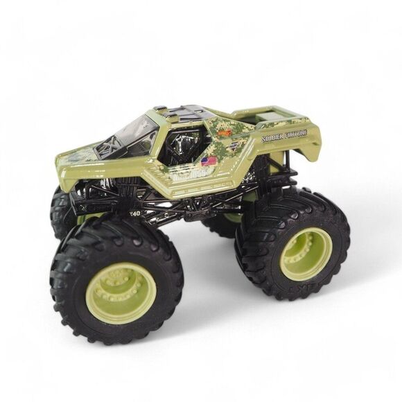 Hot Wheels Soldier Fortune Monster Truck Die Cast 1:64 Truck Pre-Owned - Picture 1 of 8